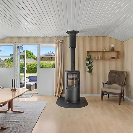 Helwigh - 330m From The Sea By Interhome